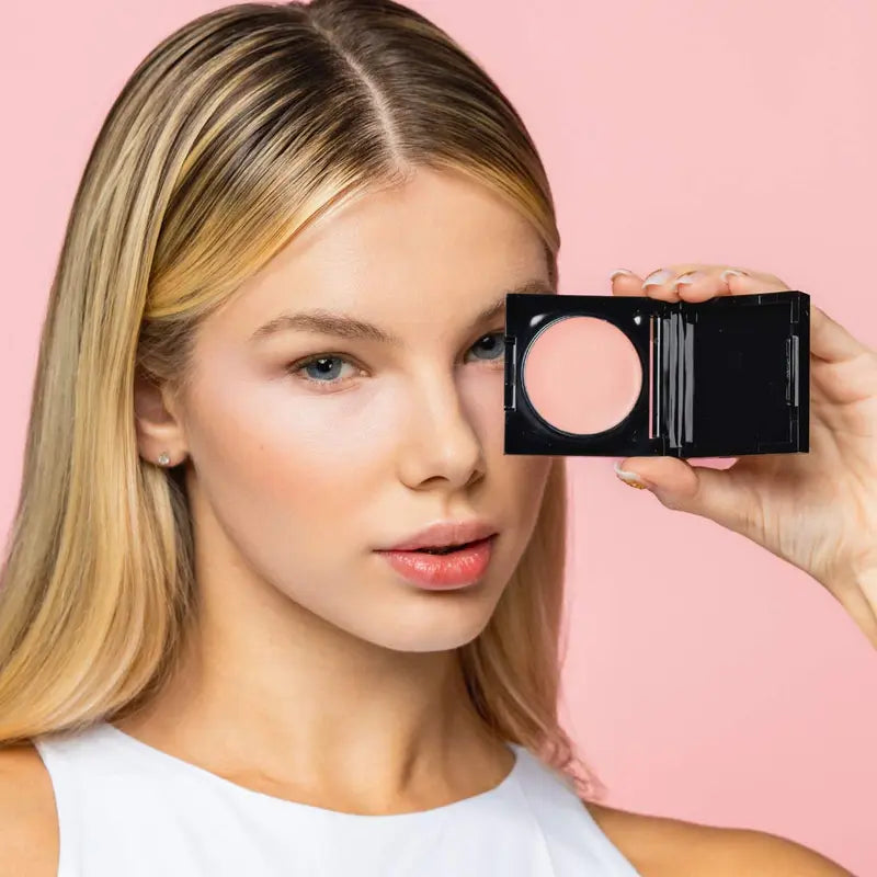 Brightening Under-Eye Cream Concealer – Caffeine & Peptides