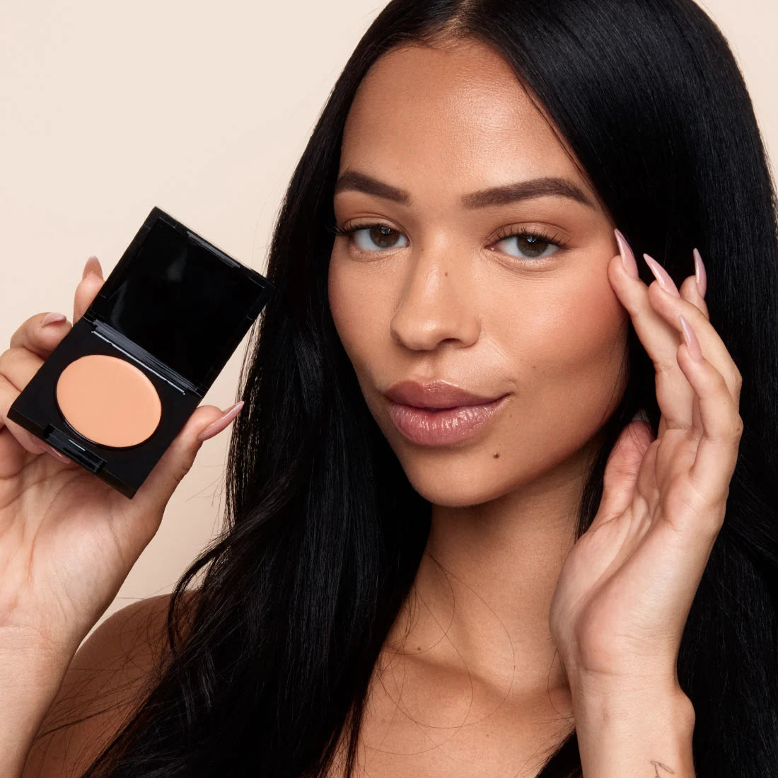 Brightening Under-Eye Cream Concealer – Caffeine & Peptides